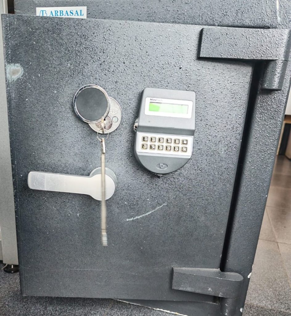 Cerradura electrónica Minitech de caja fuerte – Cerrajería REMAVI